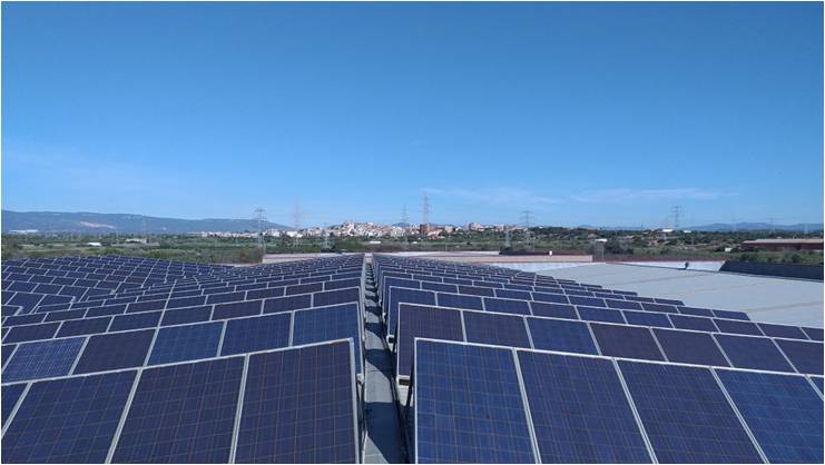 FV.En naves industriales.Conexion venta a RED .180kwp3